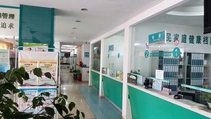 健康咨詢，醫(yī)院服務窗口的溫馨橋梁
